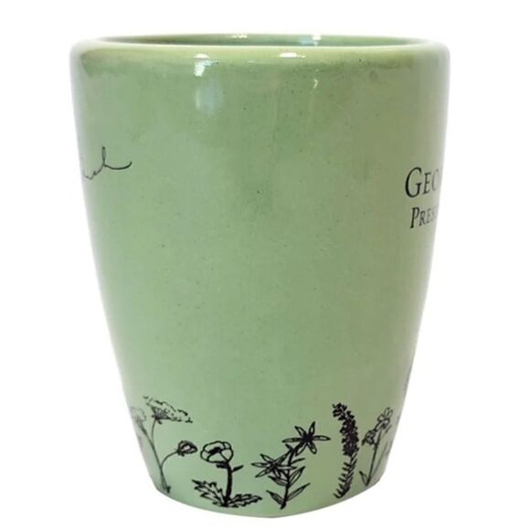 Laura Bush Signature 14oz mug. George W. Bush Presidential Center - Picture 3 of 4